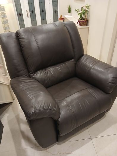 Recliner Chair