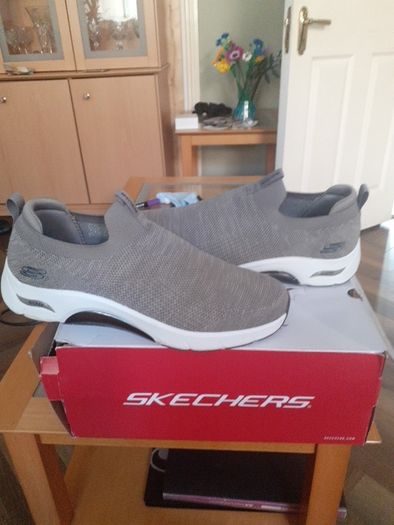 Mens shoes