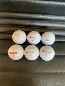 (6) Taylormade soft response golf balls