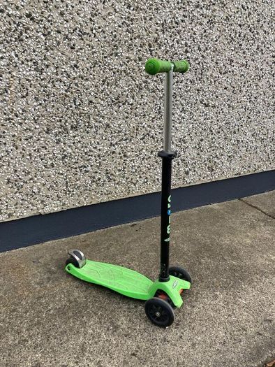 Maxi Micro Scooters