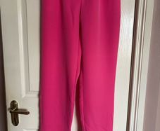 pink trousers