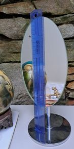 Oval vanity mirror