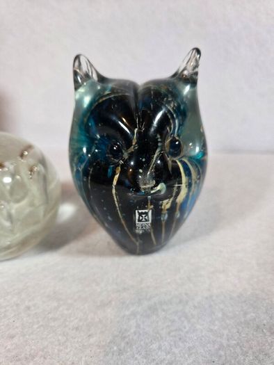 Glass paperweights