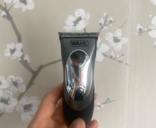 Wahl razor kit for male hair, shaver