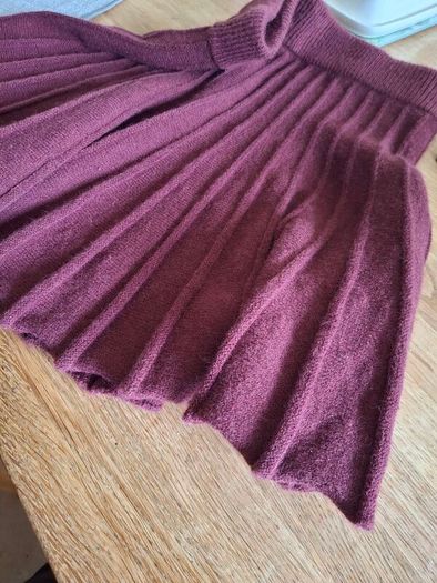 skirt wool type