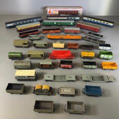 Collection of 35 Hornby Dublo and Lima O0 Gauge Model Railway Coaches and Wagons