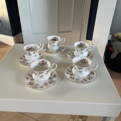 Royal Albert Winsome