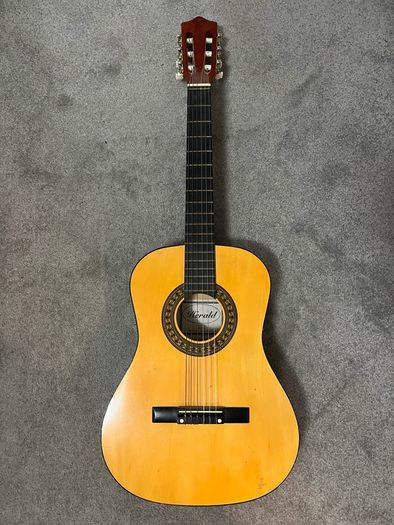 Herald Classical Guitar (Model HL34)