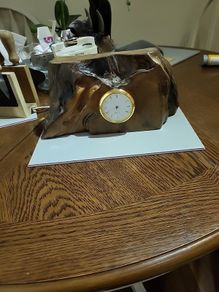 Clock tree root German