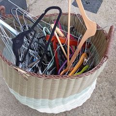 clothes hanger