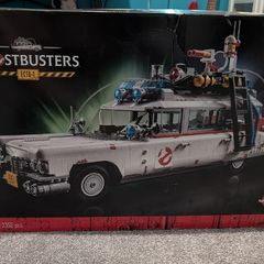 Lego Ghostbusters ECTO-1 10274