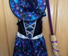 Witches costume aged 2-3 years