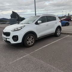 2016 White Kia Sportage with Sun Roof