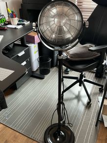 Floor lamp