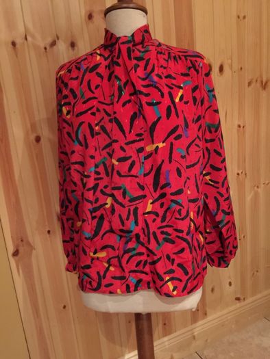 VINTAGE Patterned Pussy-Bow Blouse
