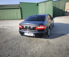 Car skoda superb