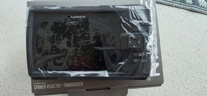 Gramin Striker Plus 7SV with GT52HW transducer