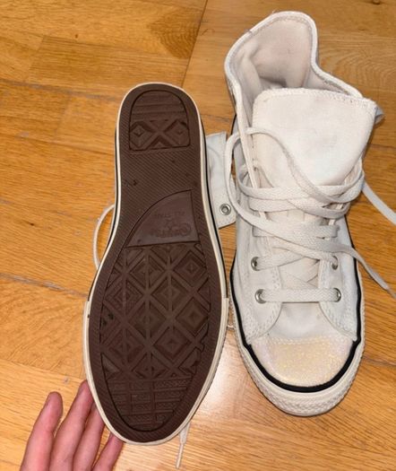 Womens White Converse