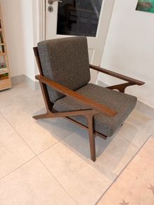 2x Grey Lounge Chairs