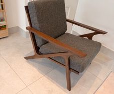 2x Grey Lounge Chairs
