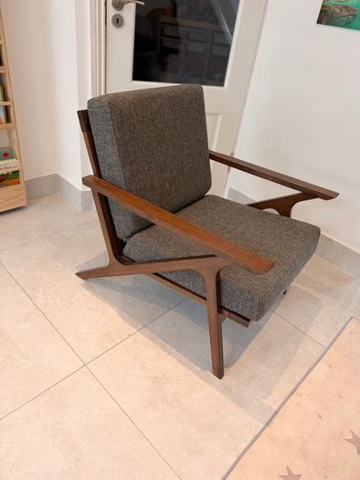 2x Grey Lounge Chairs
