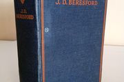 Love's Pilgrim by J. D. Beresford (HQ162)