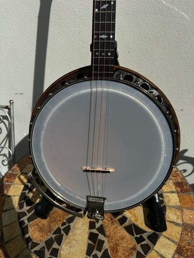 Paramount Style A tenor banjo