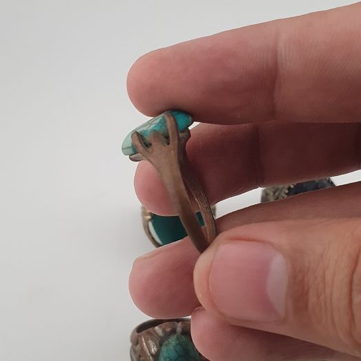 Antique 15 Heritage Style Rings Mixed Brass Glass & Decorative Stone Collection