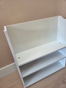 Kids bookshelf