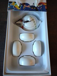 Brand New OPPO Reno Limited Edition Ceramic Travel Kung Fu Tea Set (4 Cups + Pot)