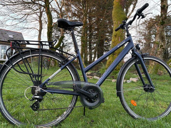 Beautiful lady bike