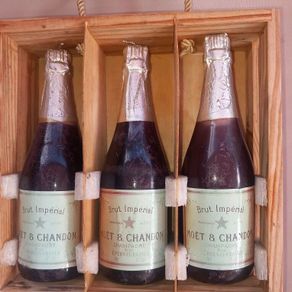 moet and chandon candles
