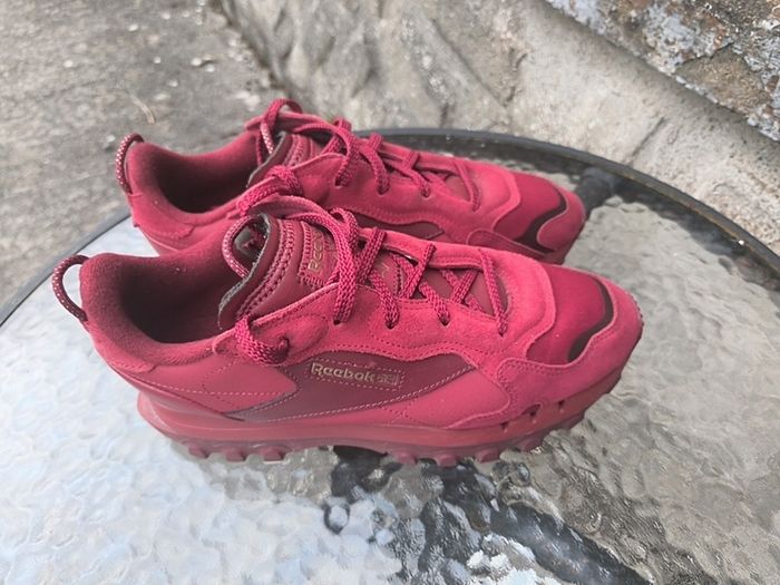 reebok cardi B runners UK size 7