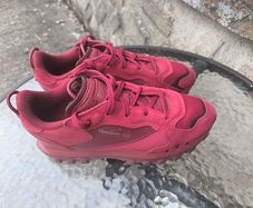 reebok cardi B runners UK size 7