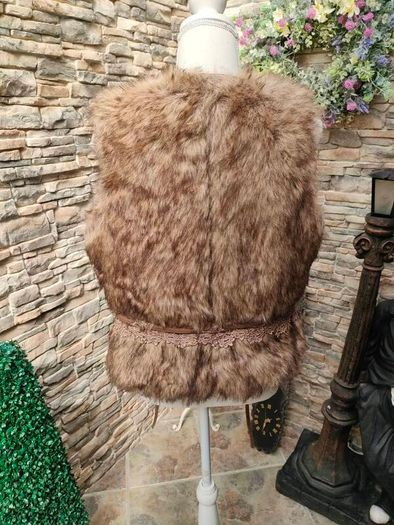 70s inspired faux fur gilet size 42 (M) Festival Season Postage included