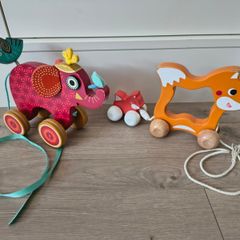 Rolling baby toys