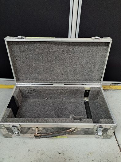 Flight case clear out pt.5