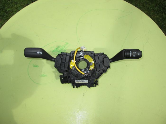 Ford Focus MK2 Indicator & Wiper Stalk Switch