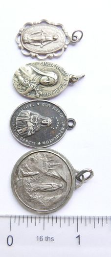 Collection of 7 vintage religious medals