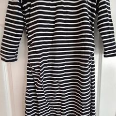 Maternity clothes bundle
