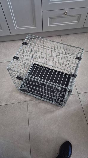 Rosewood dog cage