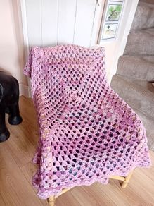 crochet pastel throw