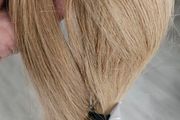 Blond hair extensions