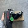 yeezy 350 Image 2