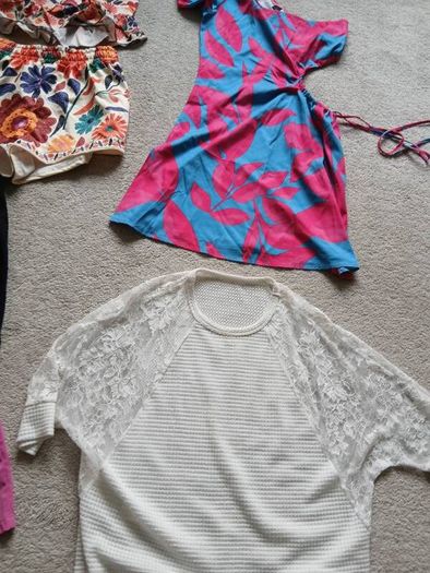 Ladies summer clothes bundle size mix of size  S/8