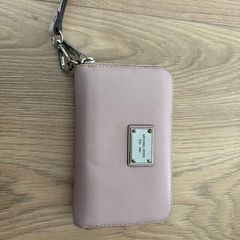 Mickael Kors purse