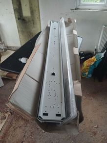 light fitting