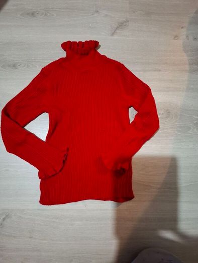 Red high neck sweater size 8-9 years
