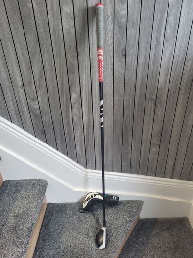 TaylorMade Sim2 max 4 hybrid
