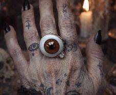 Handcrafted Ex Medical Prosthetic Glass Eye Ring size 7